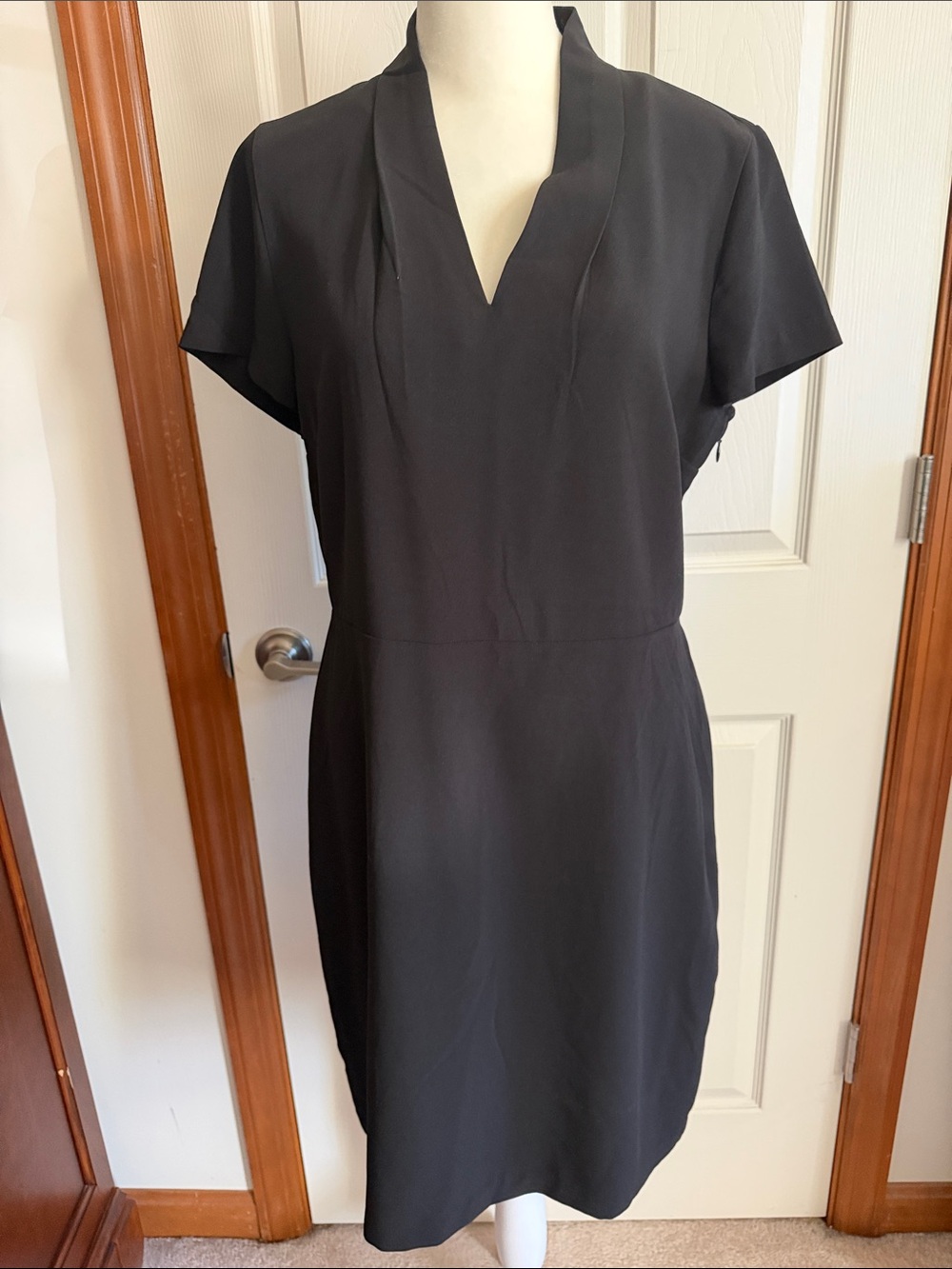 Banana Republic Black V-Neck Sheath Dress